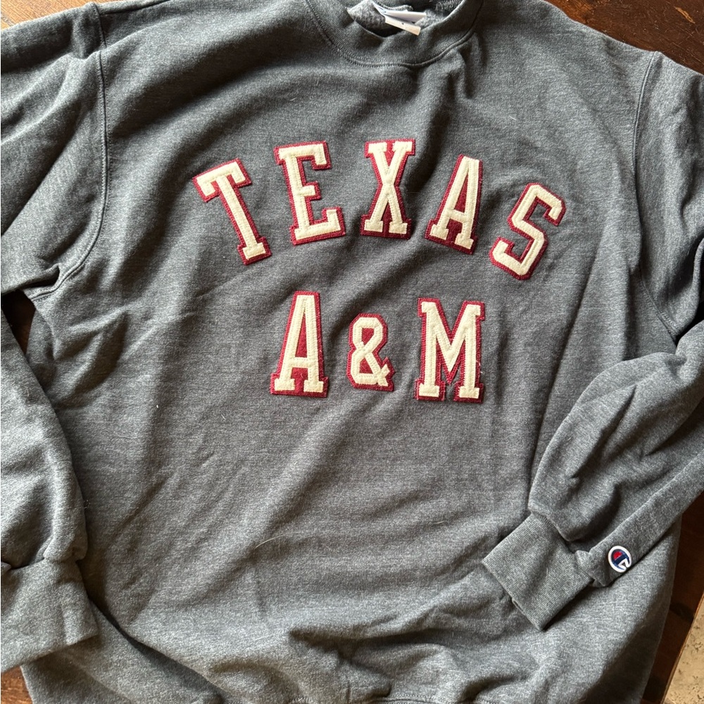 BRAND NEW.. never wore it. Champion Gray Texas A&M Crewneck Sweater